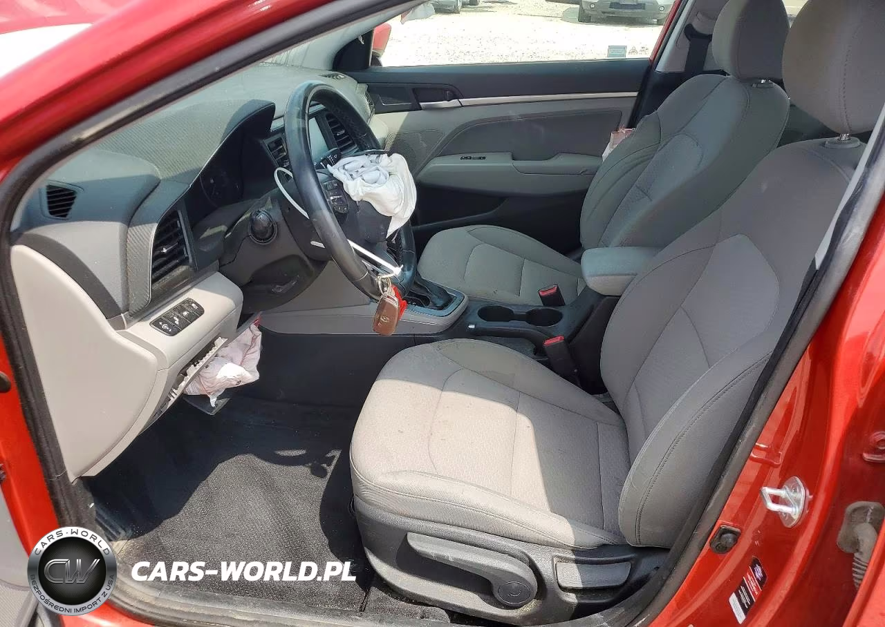 2020 Hyundai Elantra Value Edition VIN:5NPD84LFXLH555269 - 7