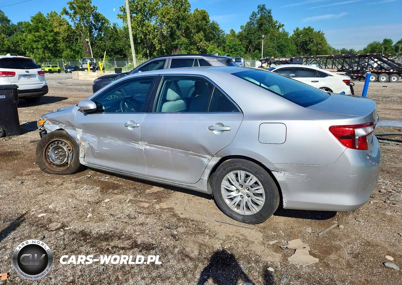 2014 Toyota Camry Le VIN:4T4BF1FK1ER414413 - 2