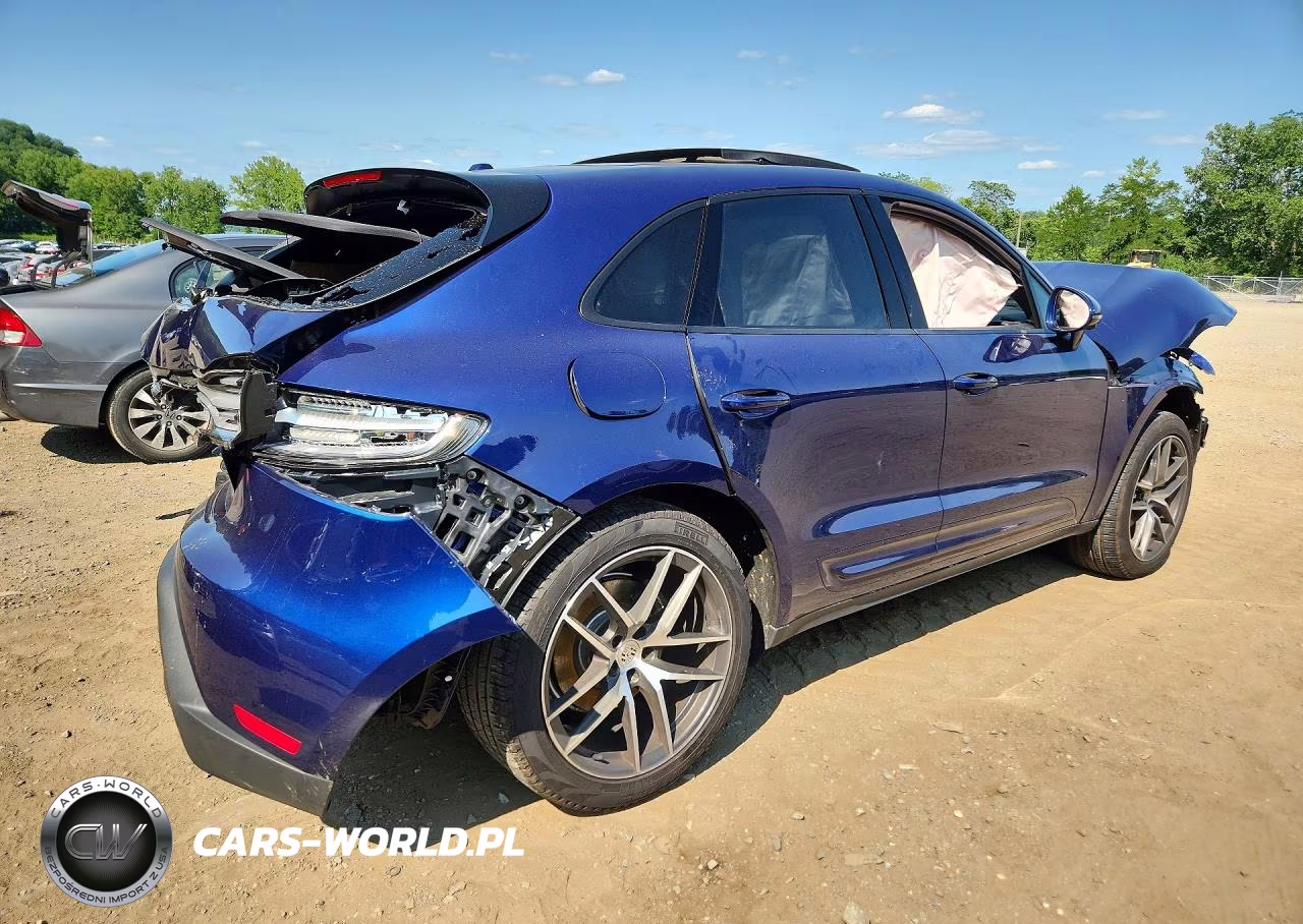 2024 Porsche Macan Base VIN:WP1AA2A59RLB18758 - 3