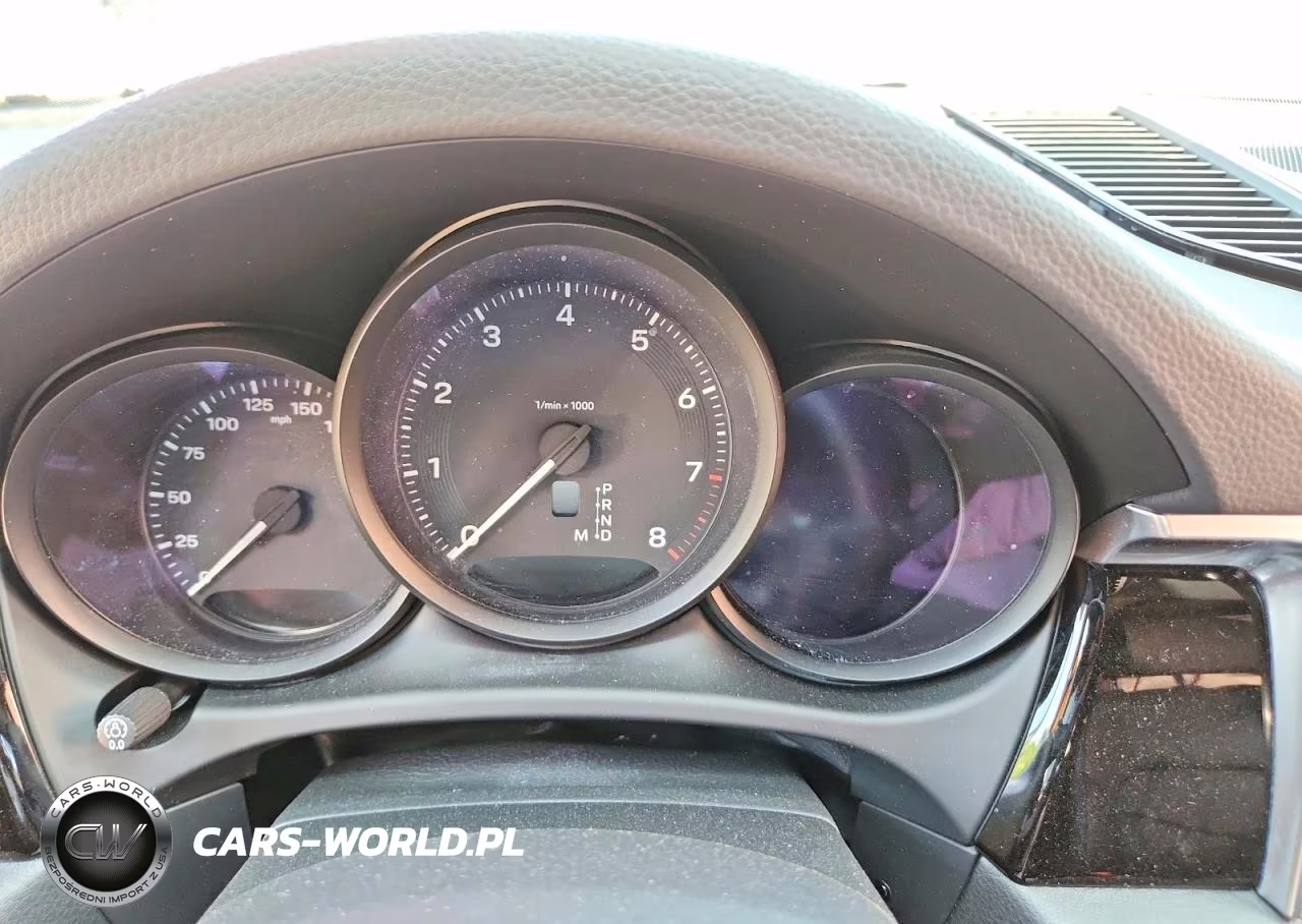2024 Porsche Macan Base VIN:WP1AA2A59RLB18758 - 9
