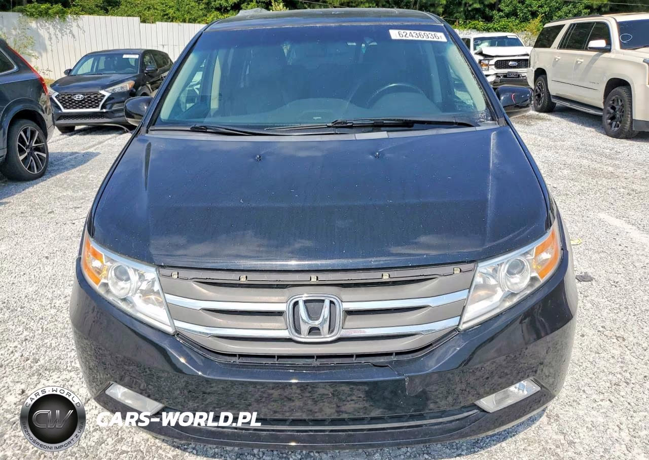 2011 Honda Odyssey Touring VIN:5FNRL5H98BB092915 - 5
