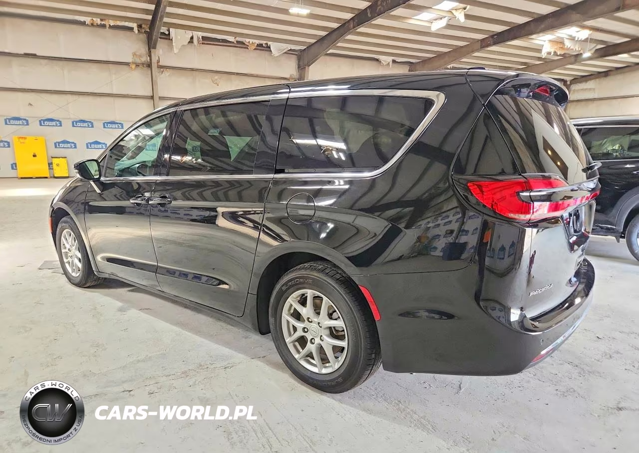 2025 Chrysler Pacifica Select VIN:2C4RC1BG8SR578399 - 2