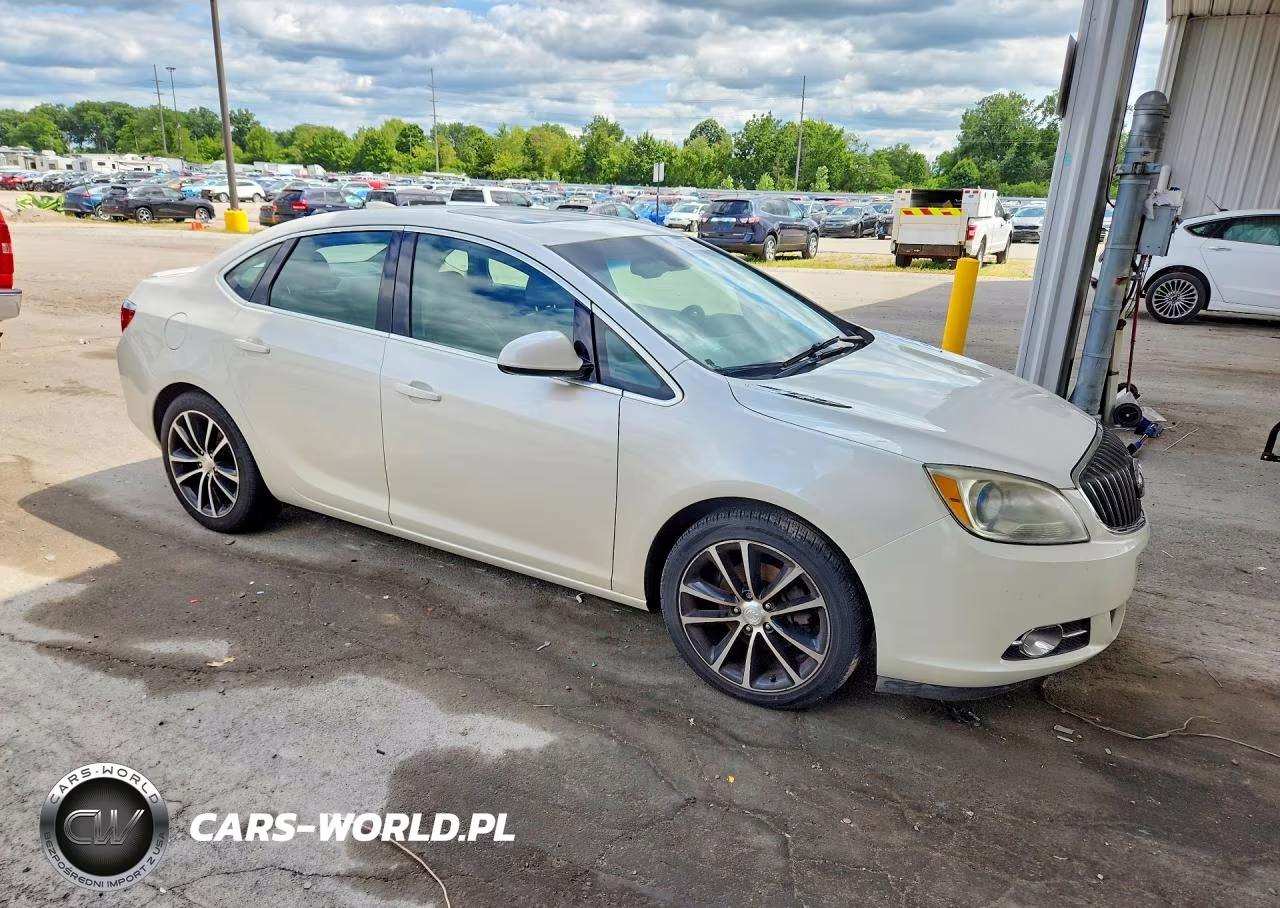 2016 Buick Verano Sport Touring VIN:1G4PW5SK3G4132807 - 4