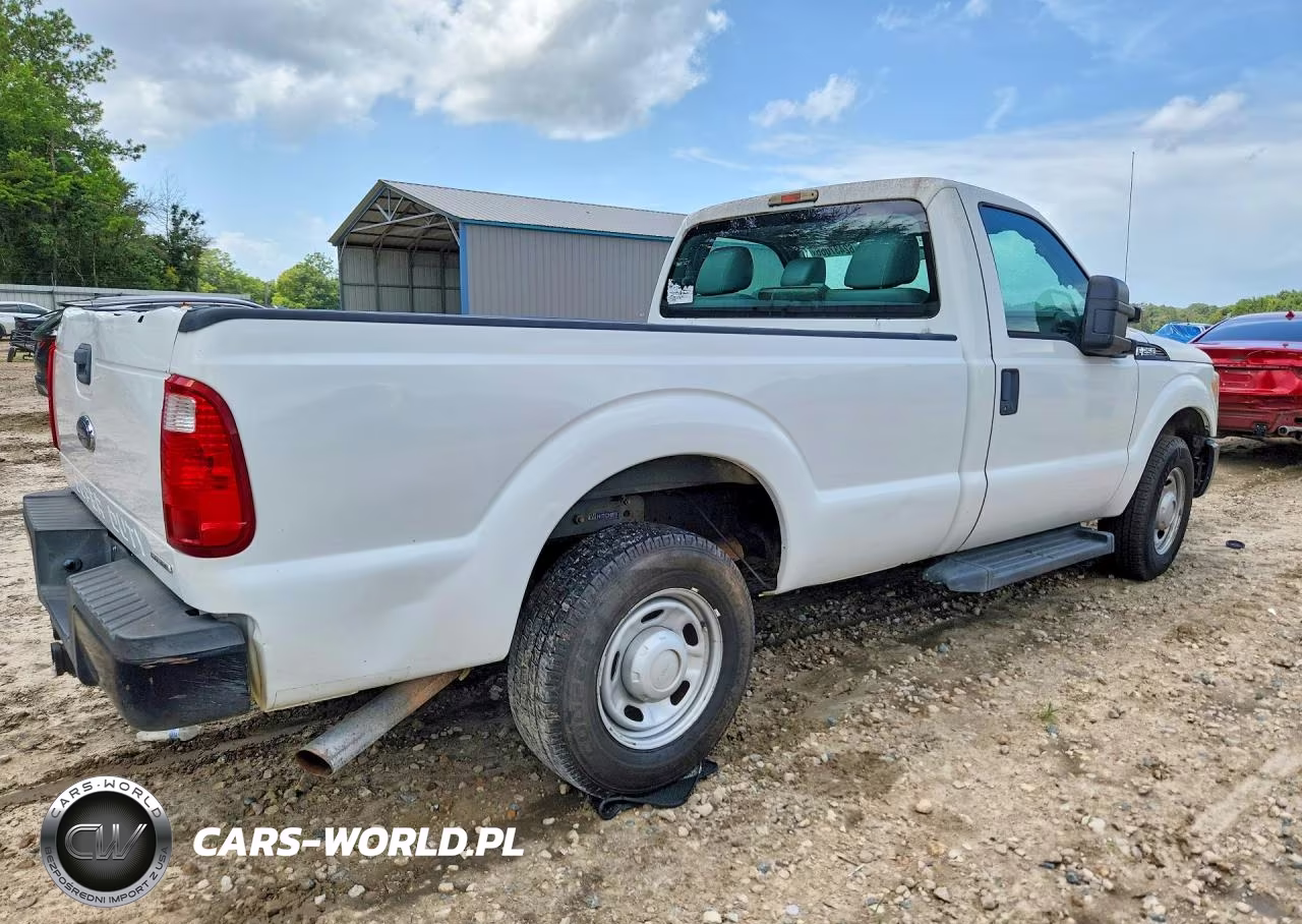 2014 Ford F250 Super Duty VIN:1FTBF2A66EEA30362 - 3