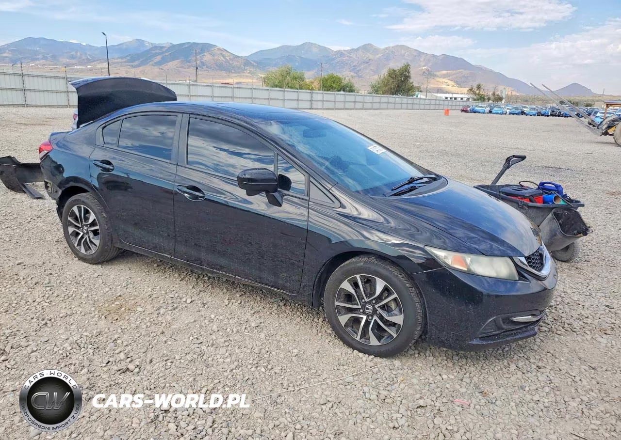 2015 Honda Civic VIN:19XFB2F85FE098018 - 4