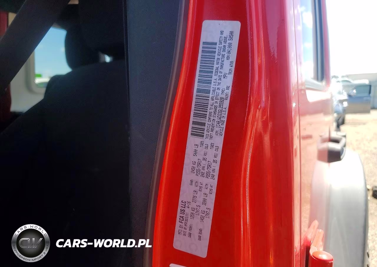 2016 Jeep Wrangler Unlimited Sport VIN:1C4BJWDG3GL255928 - 13