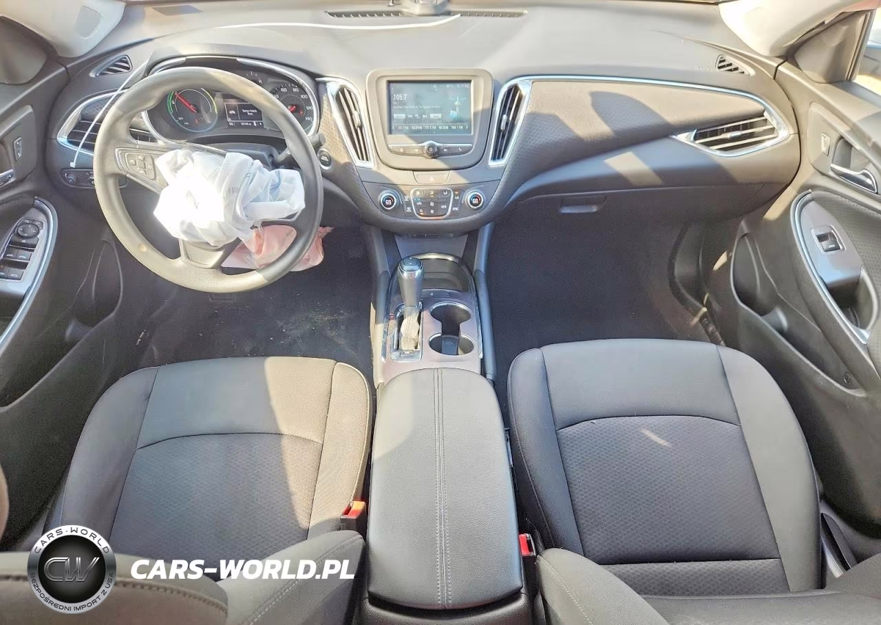 2018 Chevrolet Malibu Hybrid VIN:1G1ZF5SU9JF290216 - 8