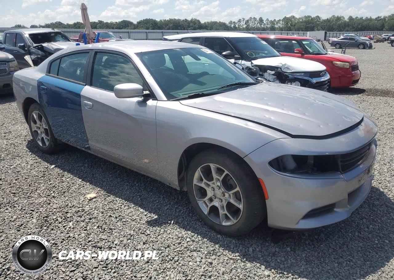 2017 Dodge Charger Sxt VIN:2C3CDXJG8HH569843 - 4