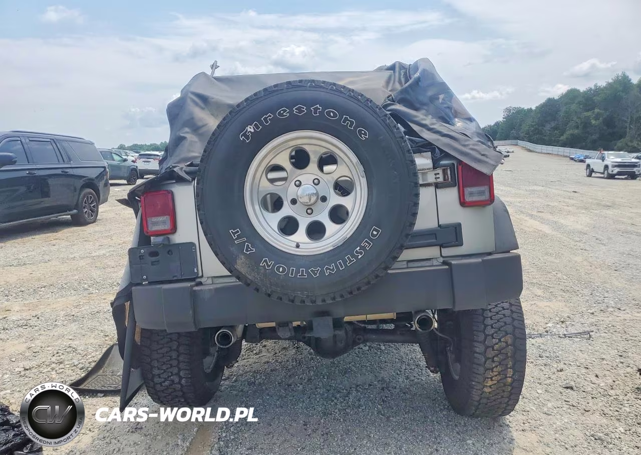 2007 Jeep Wrangler X VIN:1J4FA241X7L141926 - 6