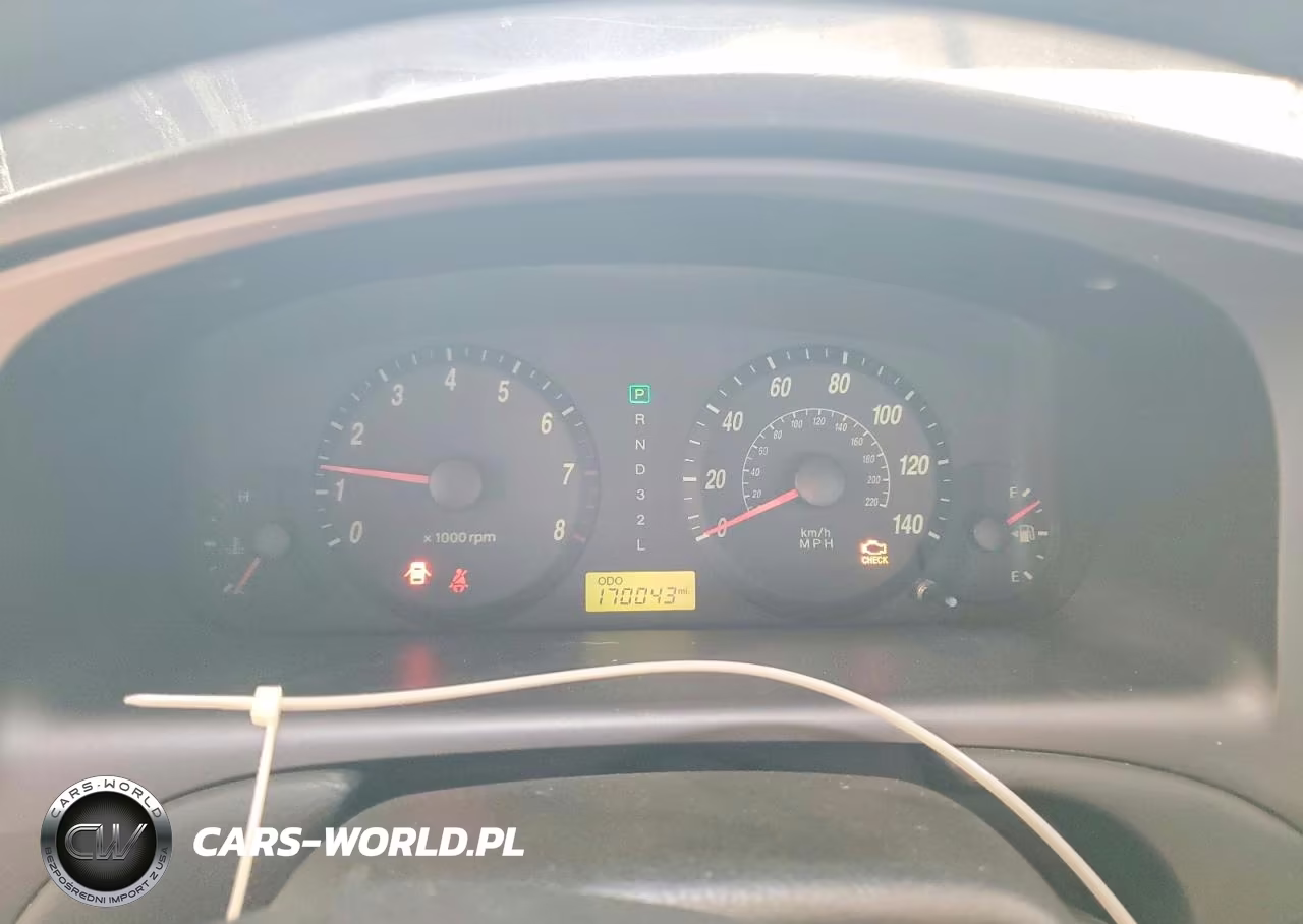 2005 Hyundai Elantra Gls VIN:KMHDN46DX5U157888 - 9