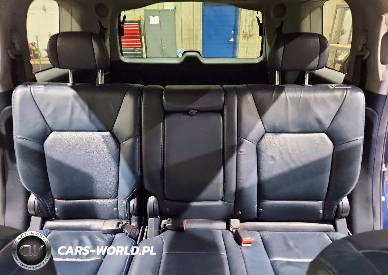 2009 Honda Pilot Touring VIN:5FNYF48869B037264 - 10