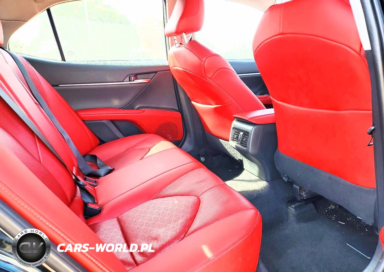 2021 Toyota Camry Xse VIN:4T1K61AK8MU605522 - 10