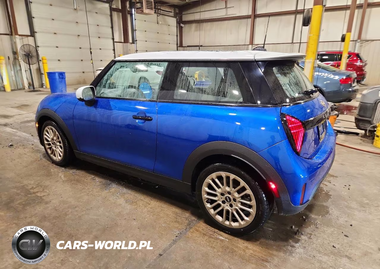 2025 Mini Cooper S VIN:WMW23GD07S2W62858 - 2
