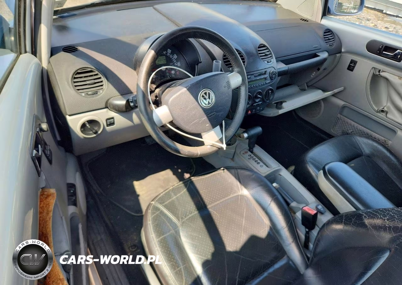 2002 Volkswagen New Beetle Gls VIN:3VWCK21CX2M455561 - 8