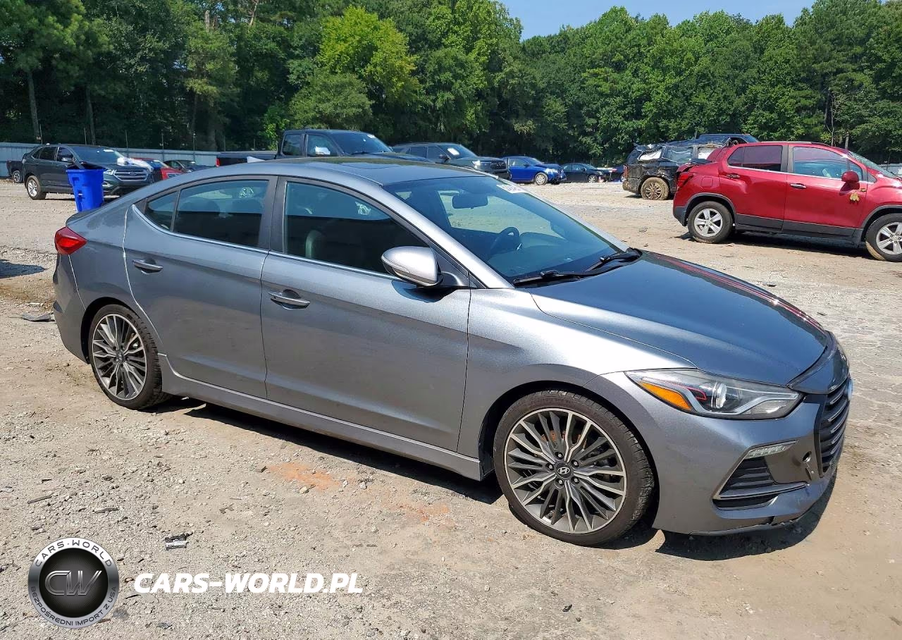 2018 Hyundai Elantra Sport VIN:KMHD04LB0JU613215 - 4