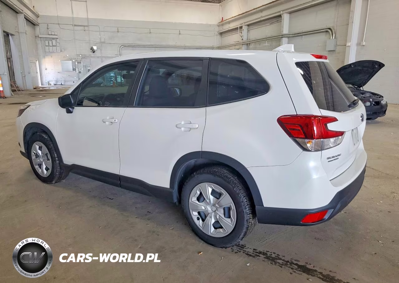 2023 Subaru Forester VIN:JF2SKAAC5PH466201 - 2