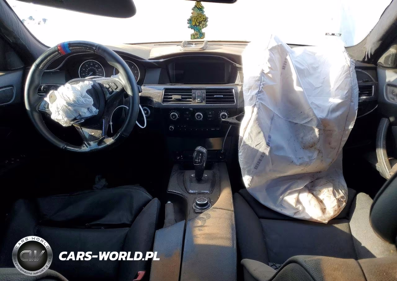 2010 BMW 535 Xi VIN:WBANV9C50AC138315 - 8