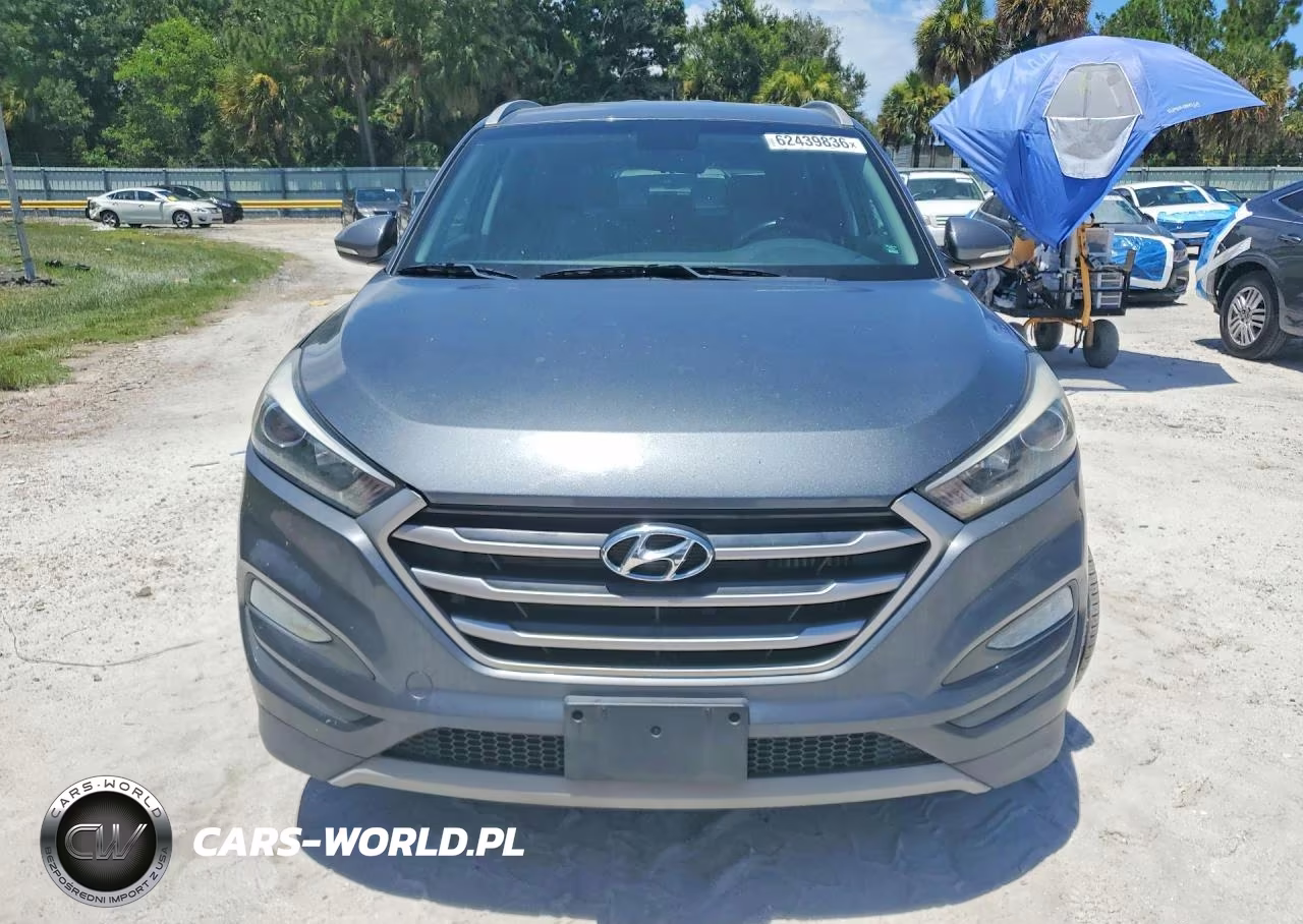 2017 Hyundai Tucson Sport VIN:KM8J3CA22HU539474 - 5