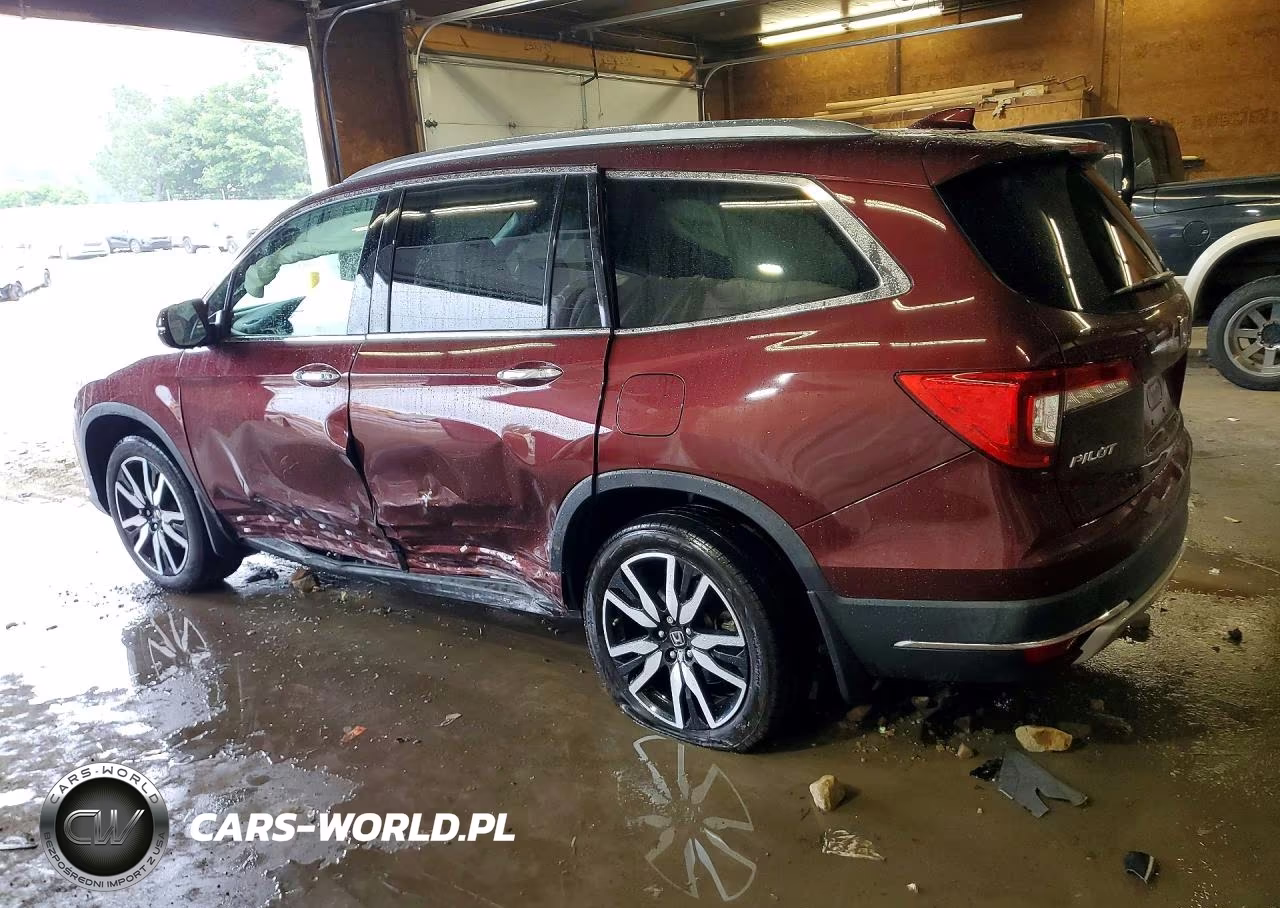 2021 Honda Pilot Touring VIN:5FNYF6H65MB028820 - 2