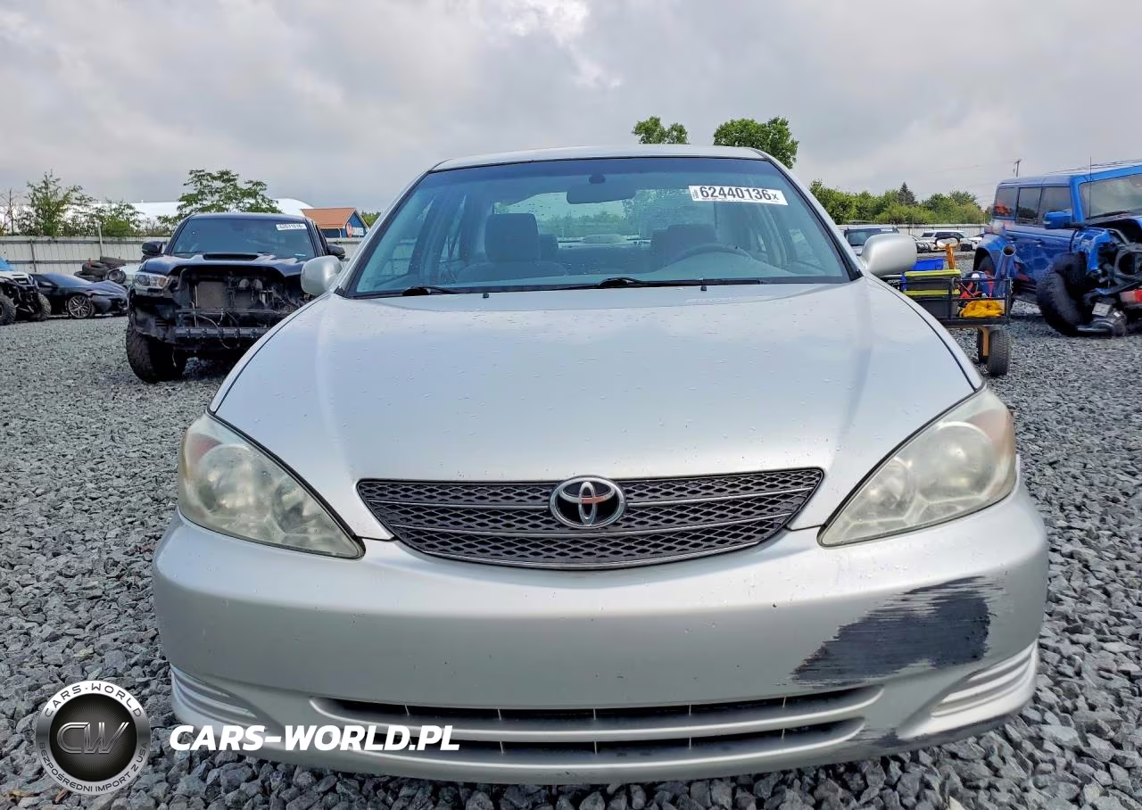 2003 Toyota Camry Le VIN:4T1BE32K43U202665 - 5