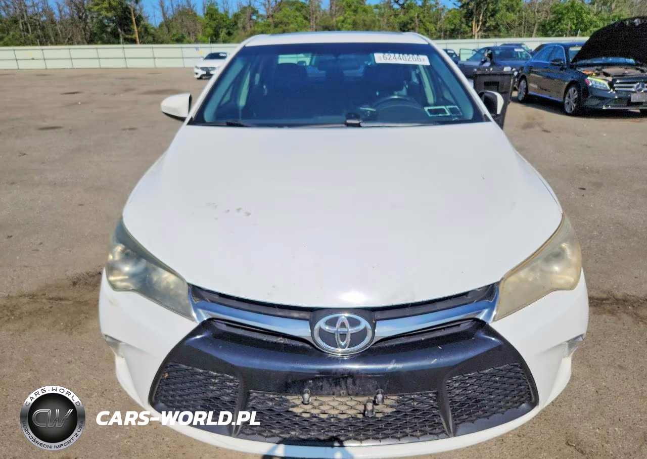 2017 Toyota Camry Se VIN:4T1BF1FK8HU627115 - 5