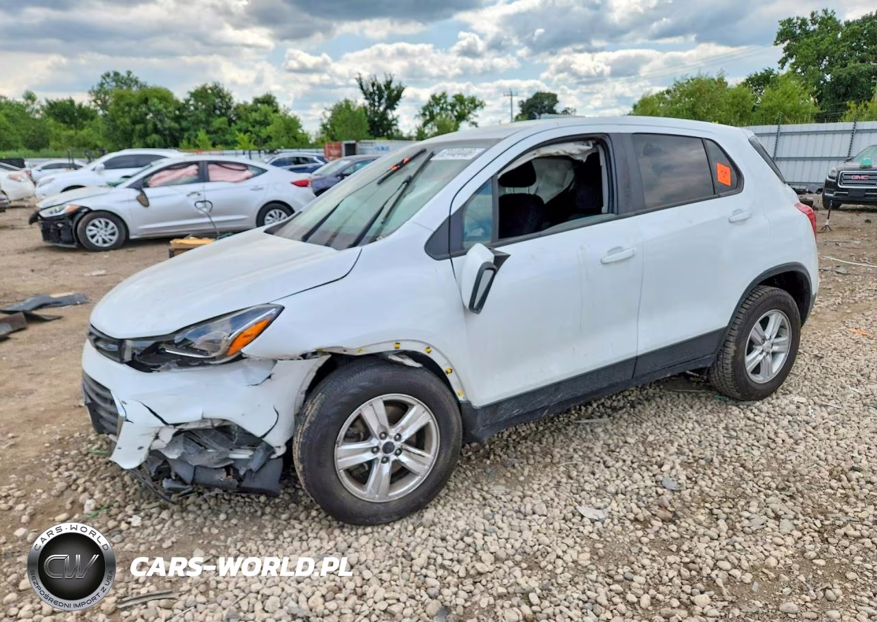 2020 Chevrolet Trax Ls VIN:KL7CJKSB3LB020494 - 1
