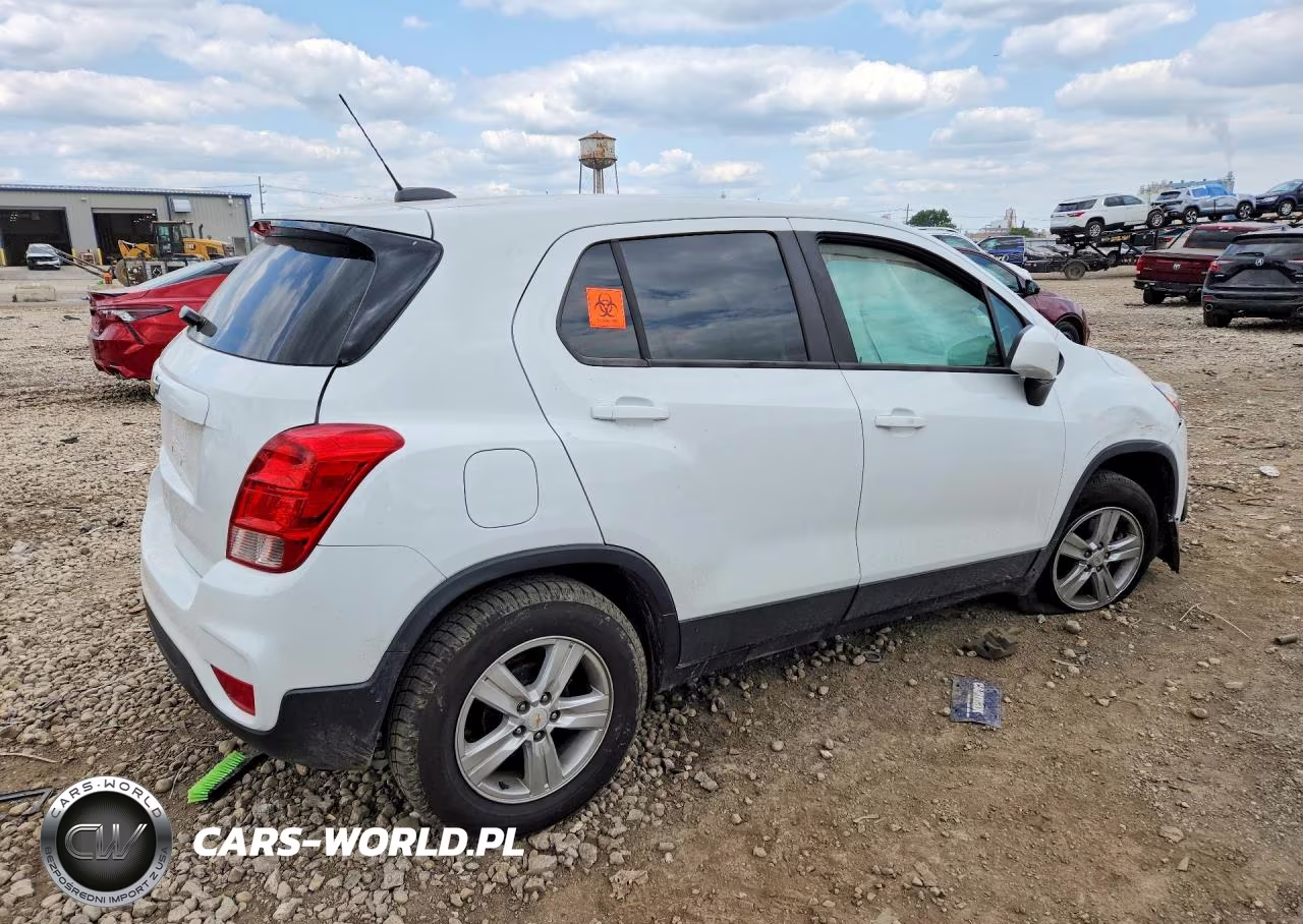 2020 Chevrolet Trax Ls VIN:KL7CJKSB3LB020494 - 3