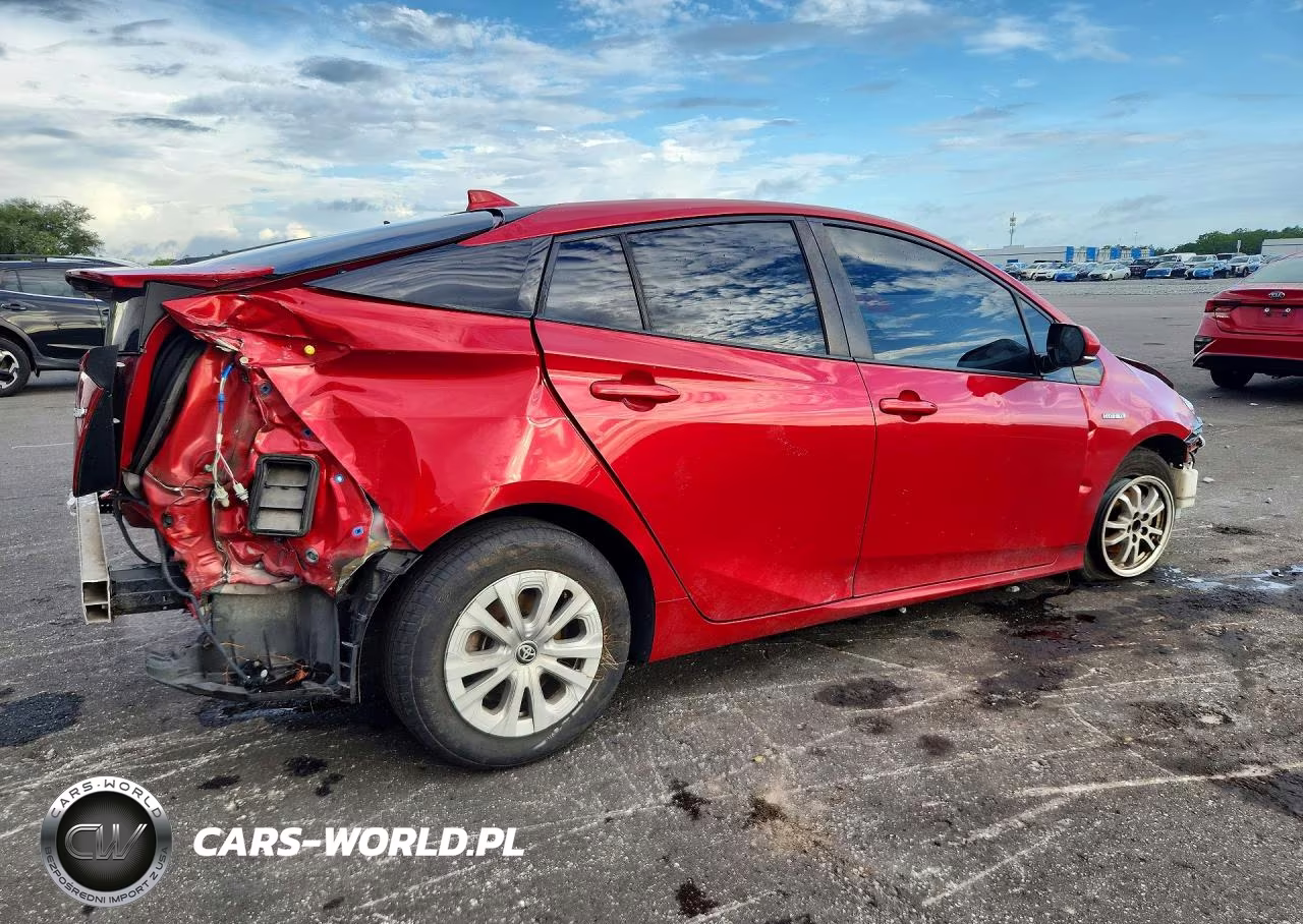 2019 Toyota Prius Le VIN:JTDKARFU5K3100956 - 3