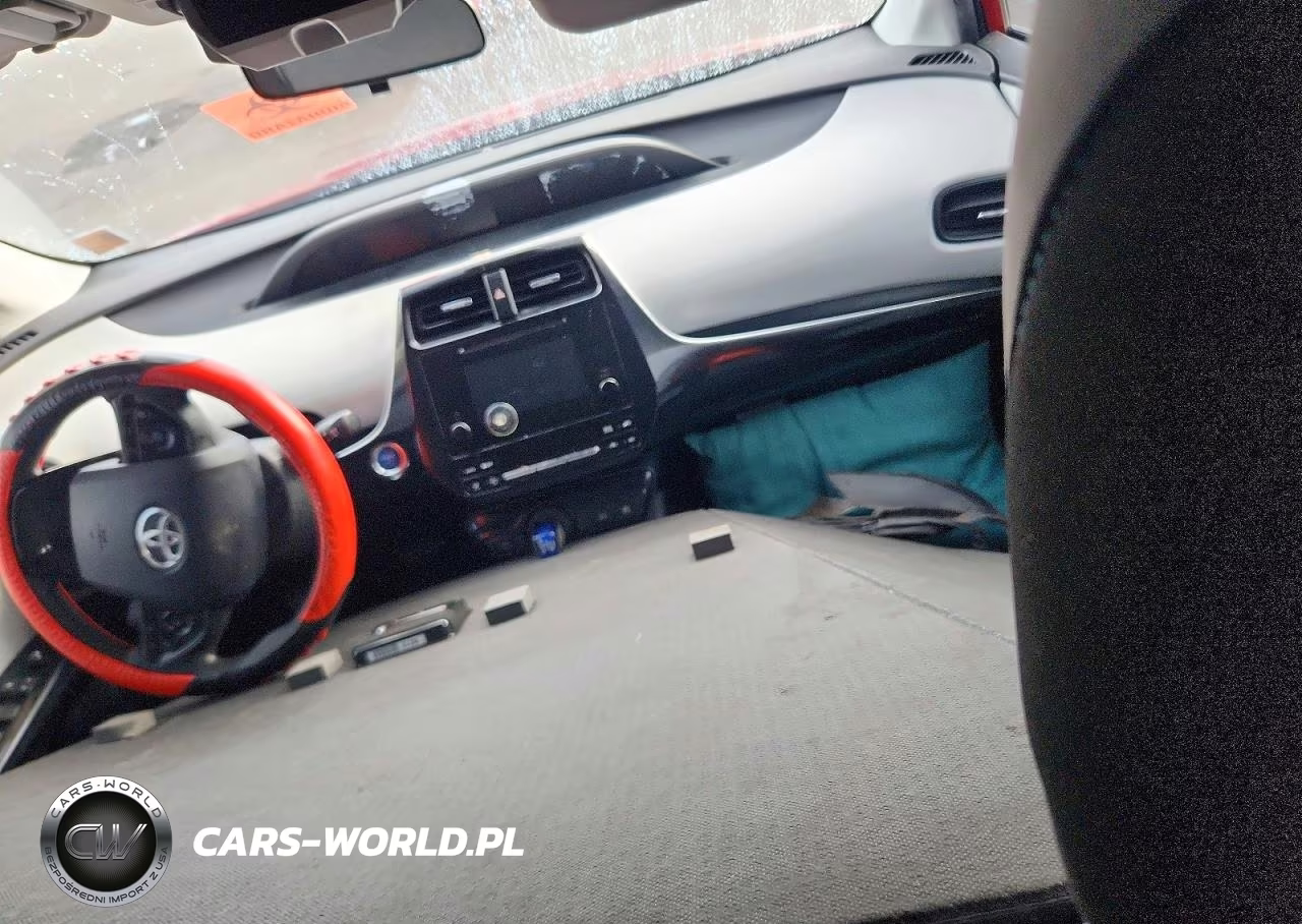 2019 Toyota Prius Le VIN:JTDKARFU5K3100956 - 8