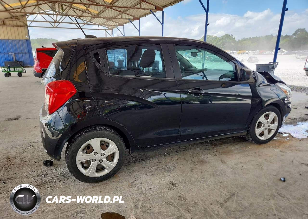 2020 Chevrolet Spark Ls VIN:KL8CB6SA1LC403772 - 3