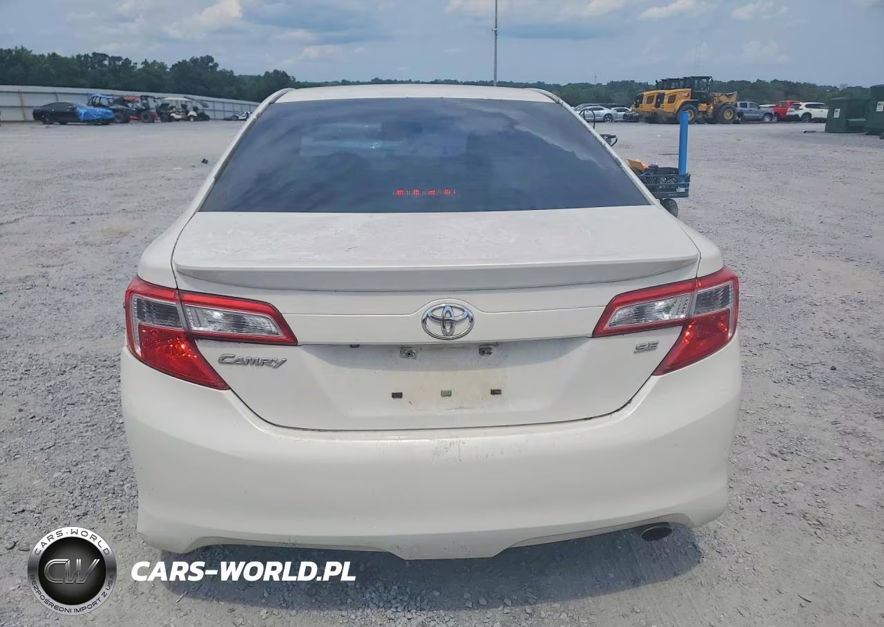 2014 Toyota Camry Se Sport VIN:4T1BF1FK3EU448329 - 6