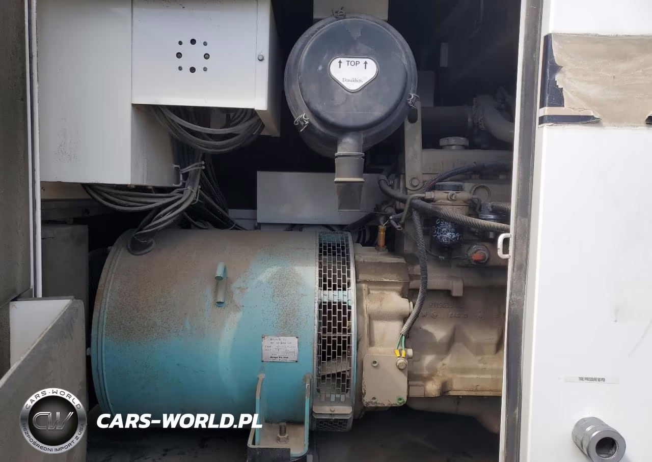 2000 Mq Power Whisperwatt Generator VIN:4YUBJ1528YE001692 - 6