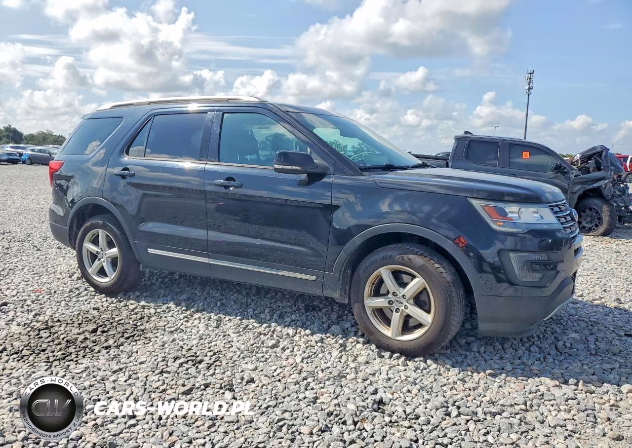 2016 Ford Explorer Xlt VIN:1FM5K8D81GGA81618 - 4