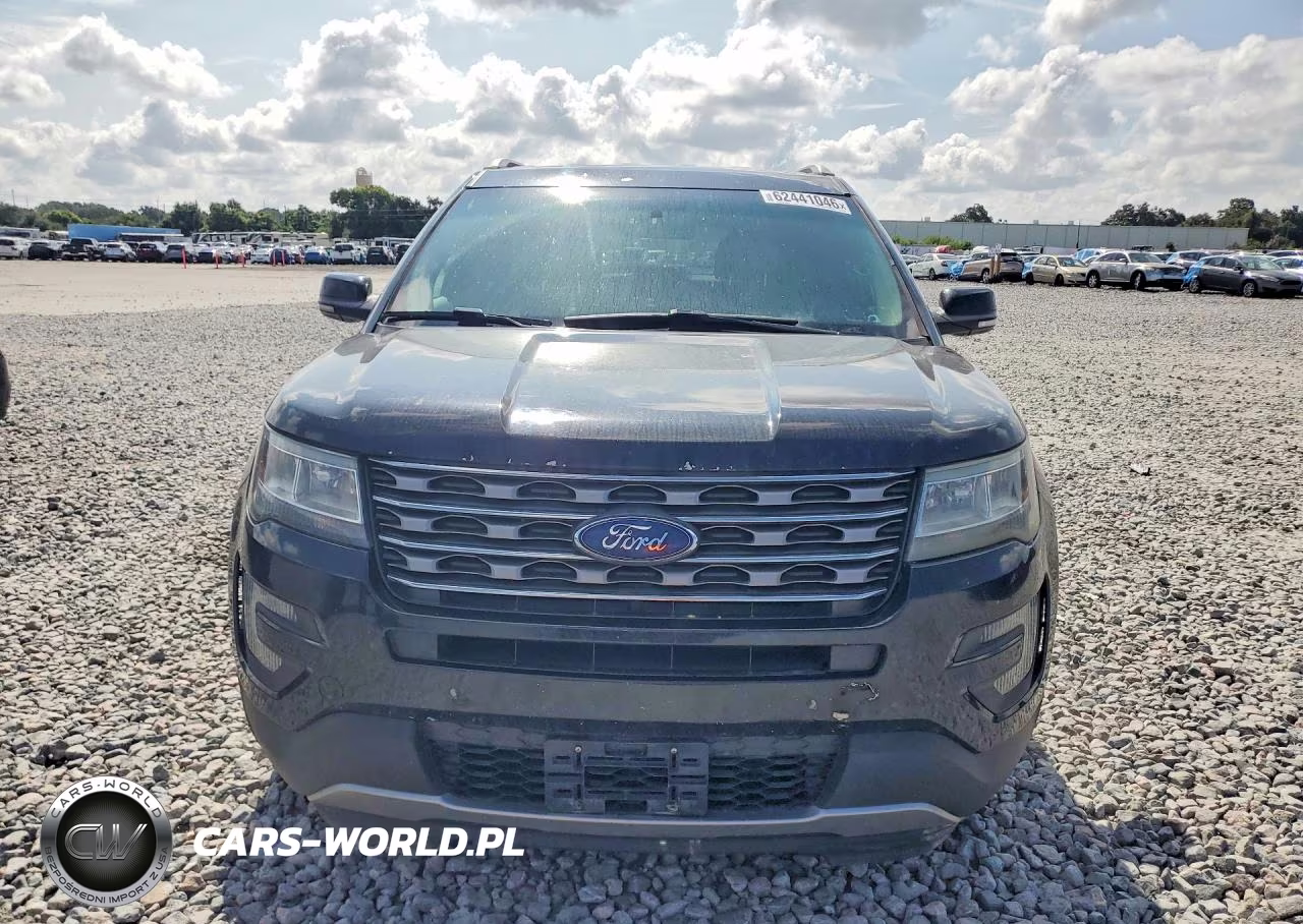 2016 Ford Explorer Xlt VIN:1FM5K8D81GGA81618 - 5