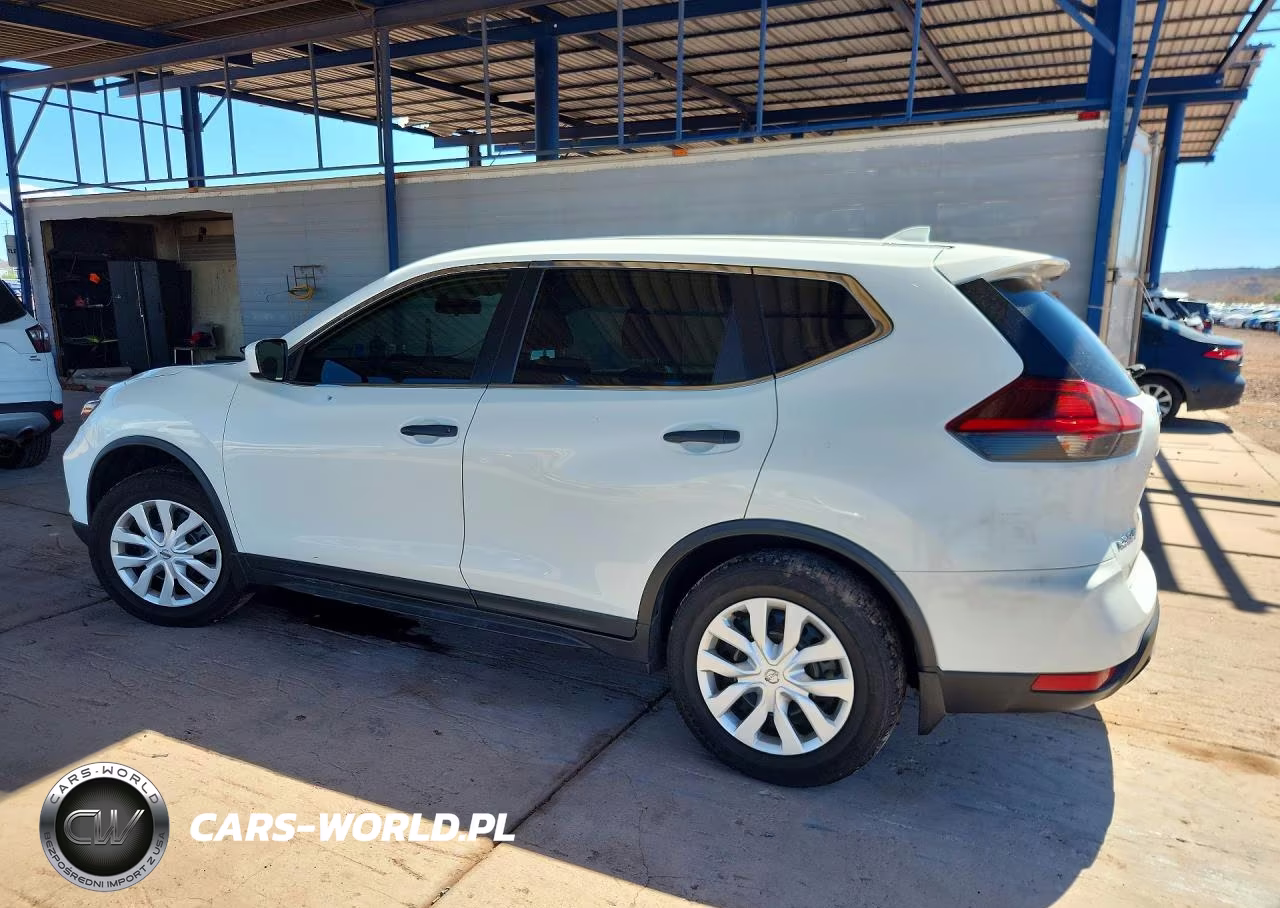 2018 Nissan Rogue S VIN:KNMAT2MTXJP537172 - 2