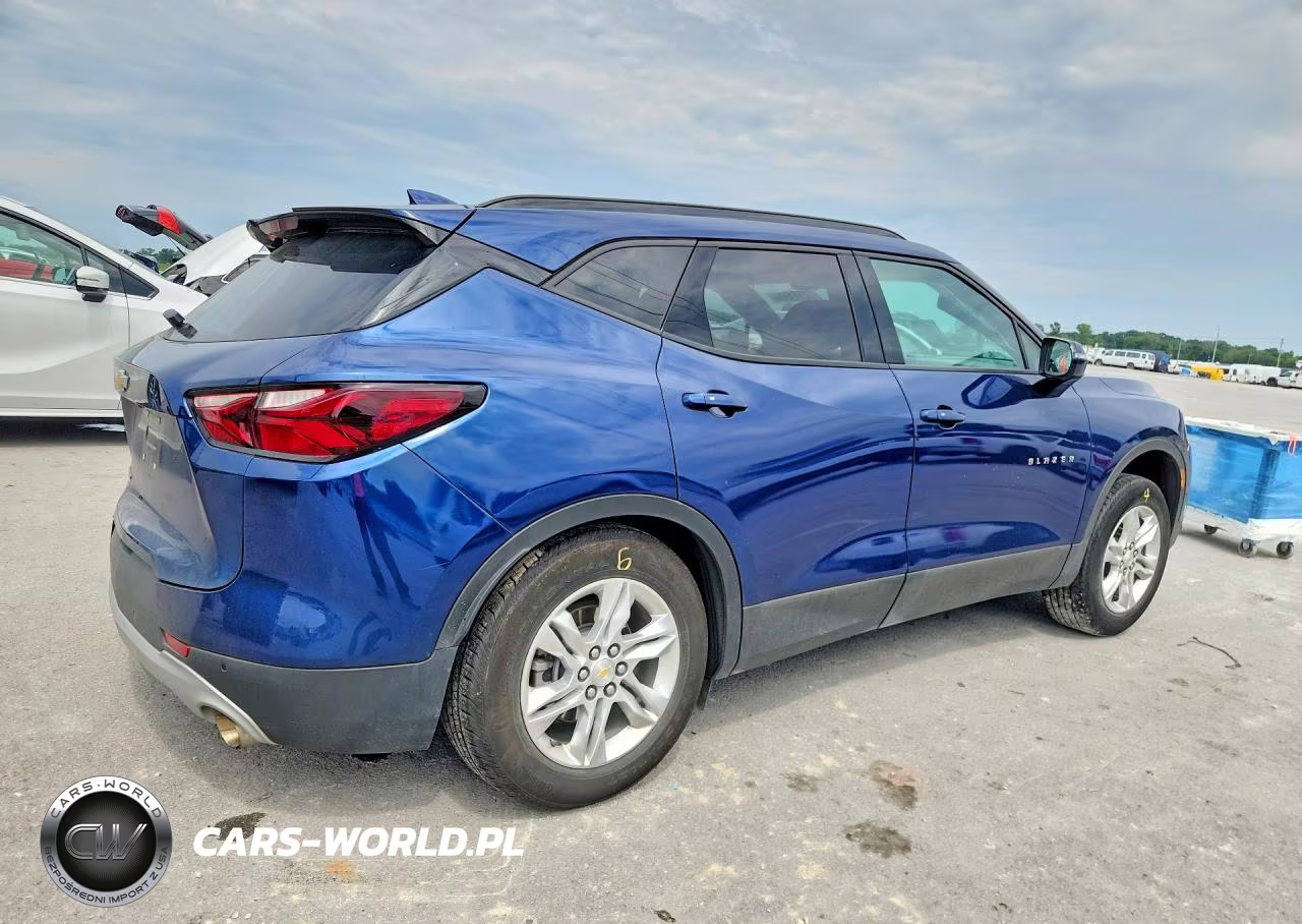 2022 Chevrolet Blazer 2Lt VIN:3GNKBCR46NS212676 - 3