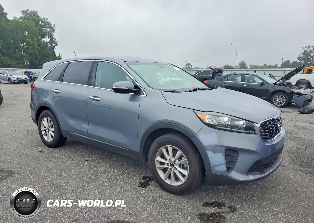 2019 Kia Sorento L VIN:5XYPG4A36KG596657 - 4