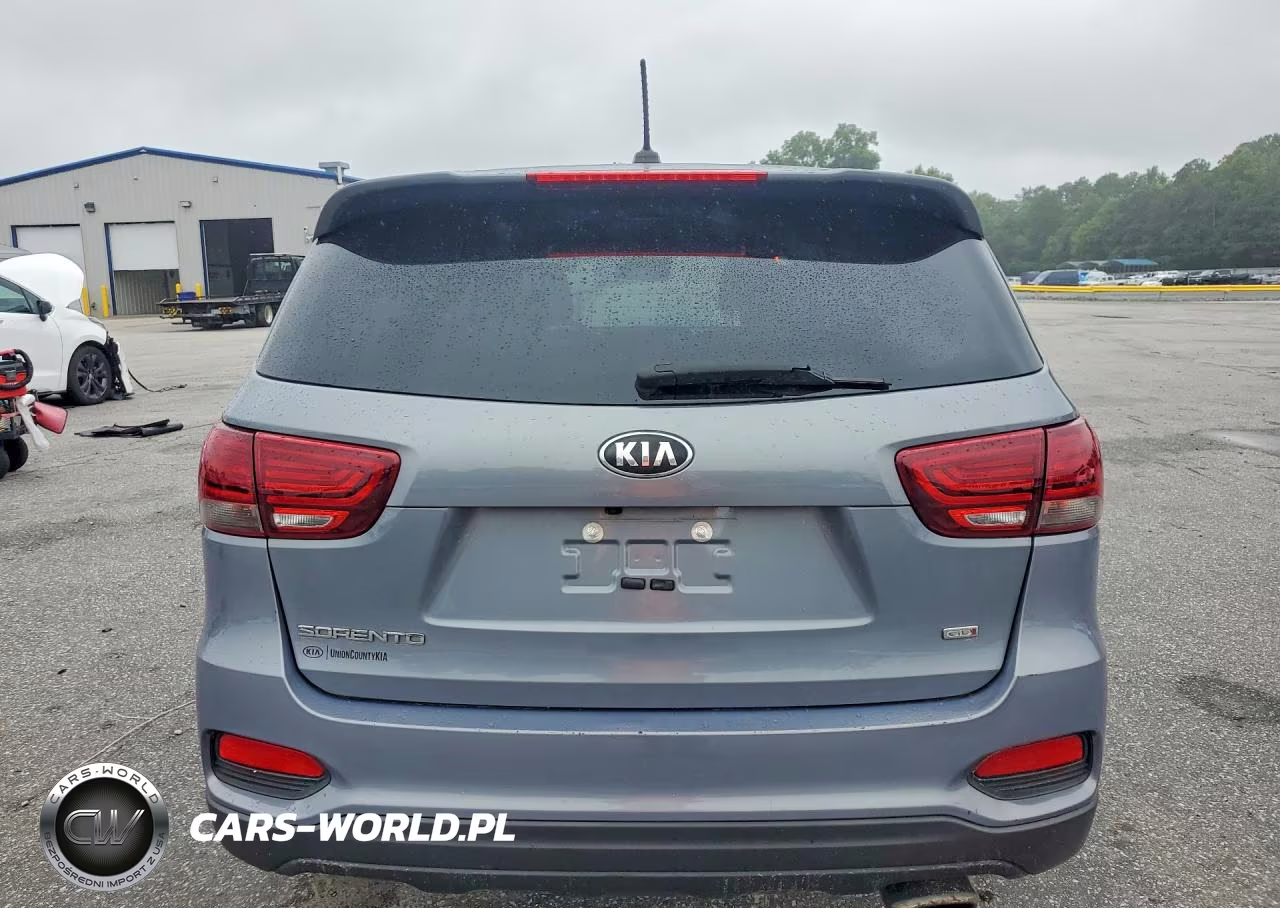2019 Kia Sorento L VIN:5XYPG4A36KG596657 - 6