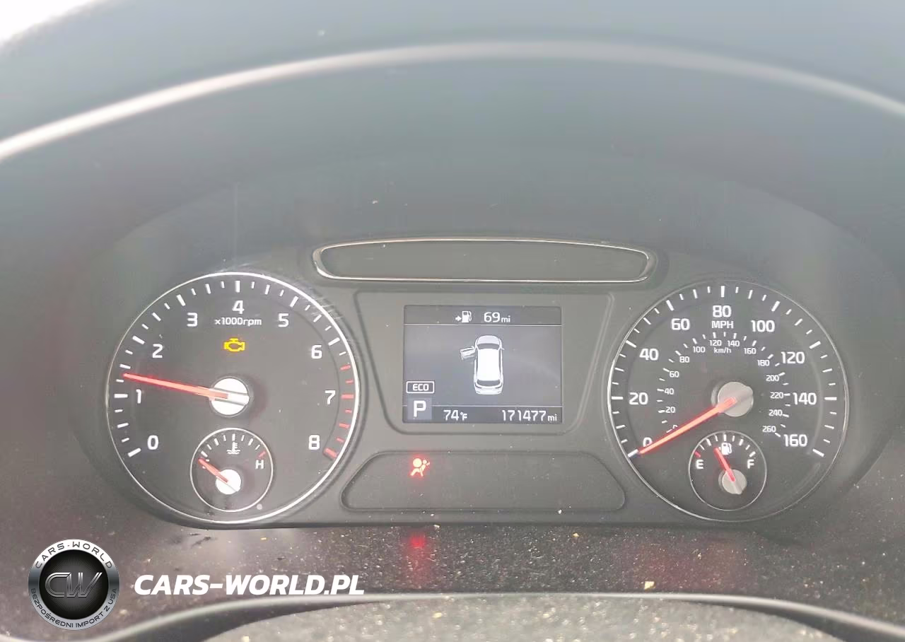 2019 Kia Sorento L VIN:5XYPG4A36KG596657 - 9