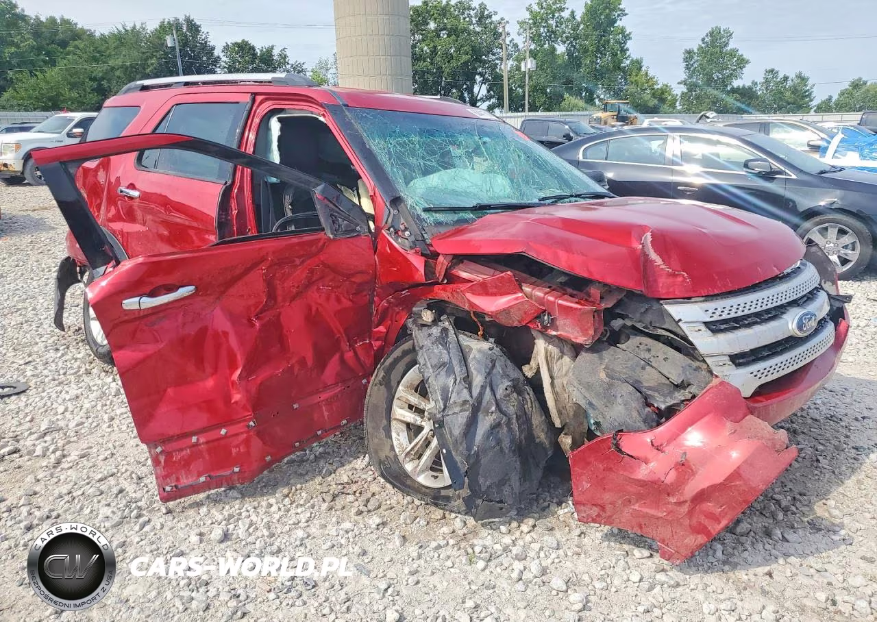 2012 Ford Explorer Xlt VIN:1FMHK8D86CGA24810 - 4