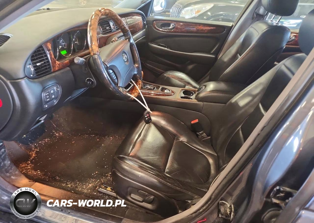 2004 Jaguar Xj8 VIN:SAJWA71C64SG22528 - 7