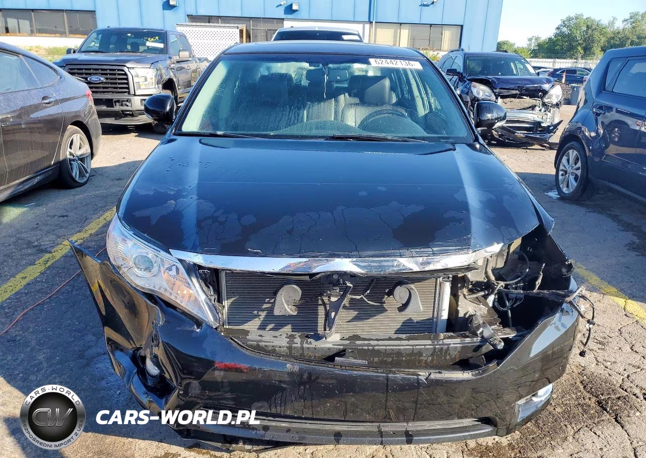2011 Toyota Avalon Limited VIN:4T1BK3DB0BU439884 - 5