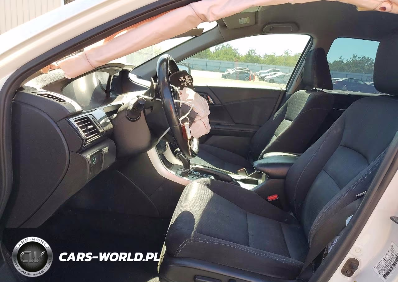 2015 Honda Accord Sport VIN:1HGCR2F53FA021849 - 7