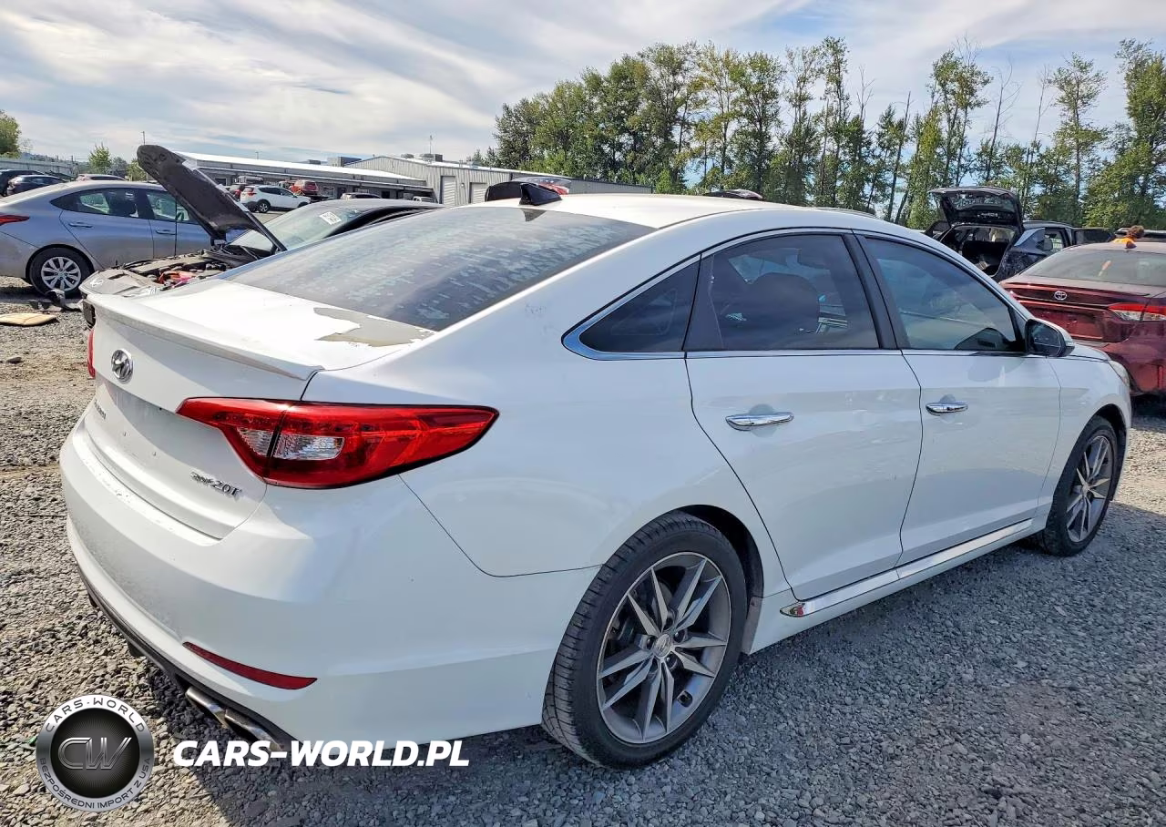 2015 Hyundai Sonata Sport 2.0T VIN:5NPE34AB6FH110096 - 3