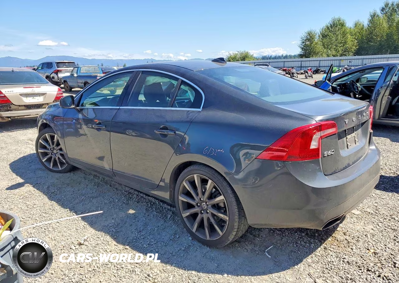 2015 Volvo S60 Premier VIN:YV126MFK0F2334656 - 2