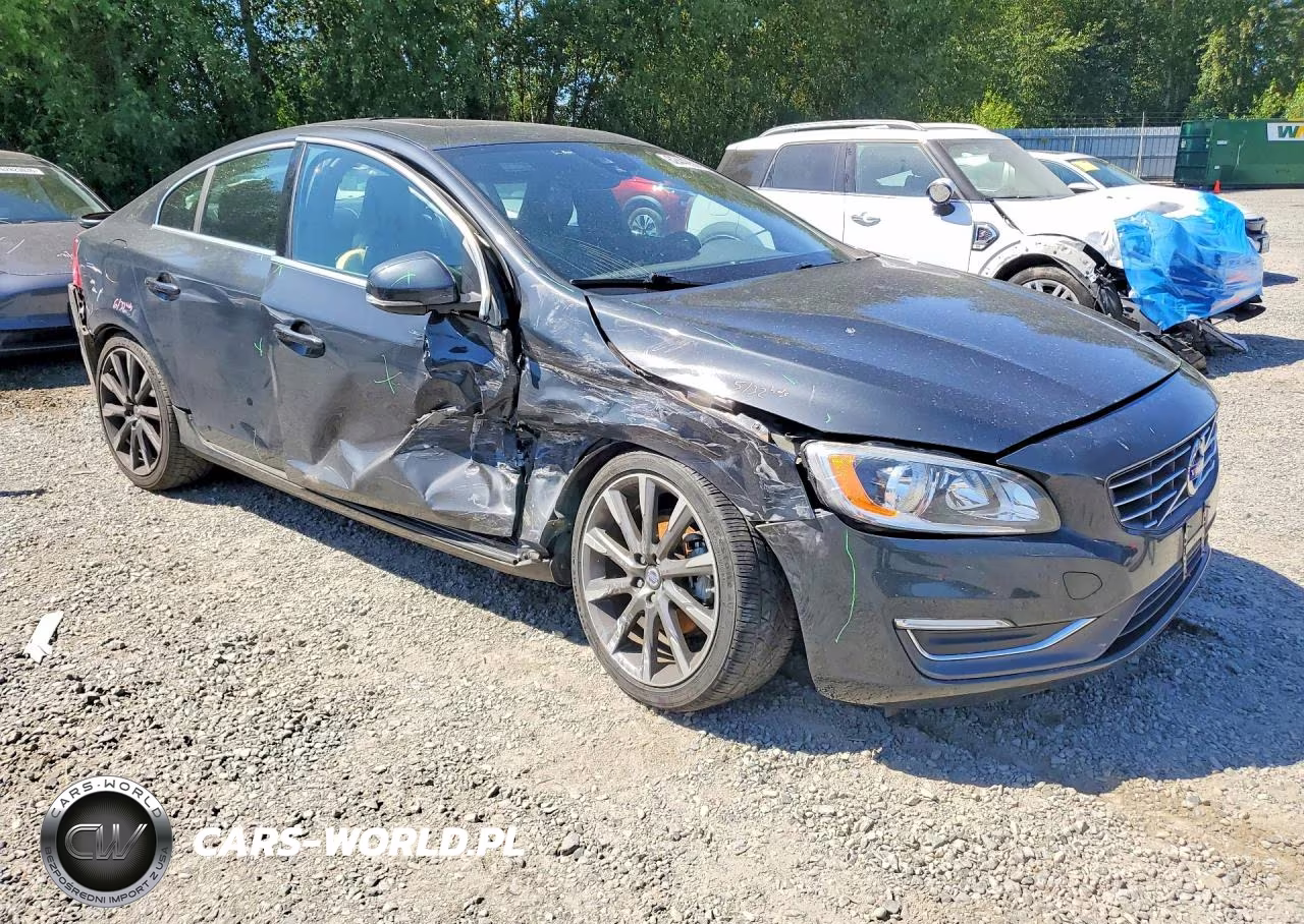 2015 Volvo S60 Premier VIN:YV126MFK0F2334656 - 4