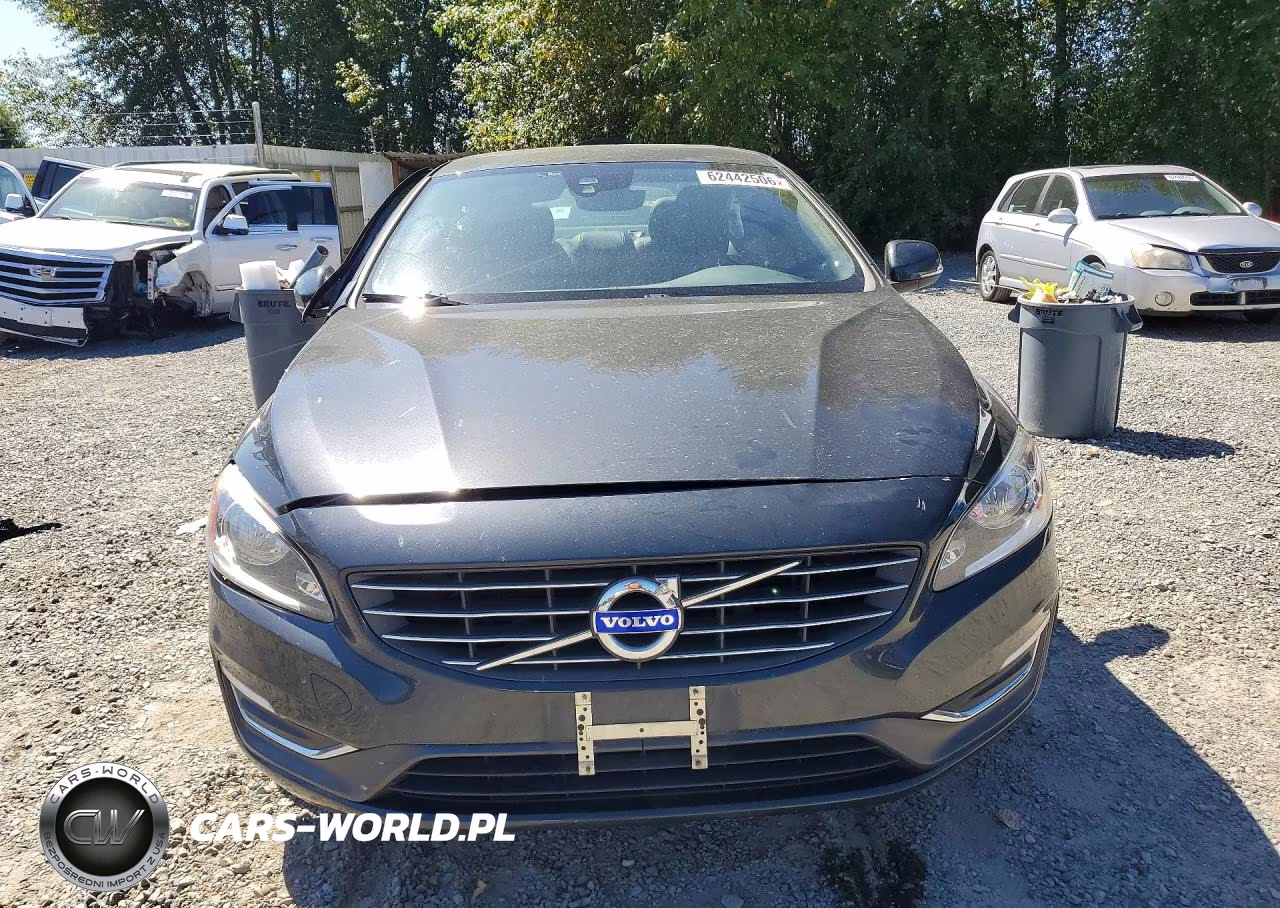 2015 Volvo S60 Premier VIN:YV126MFK0F2334656 - 5