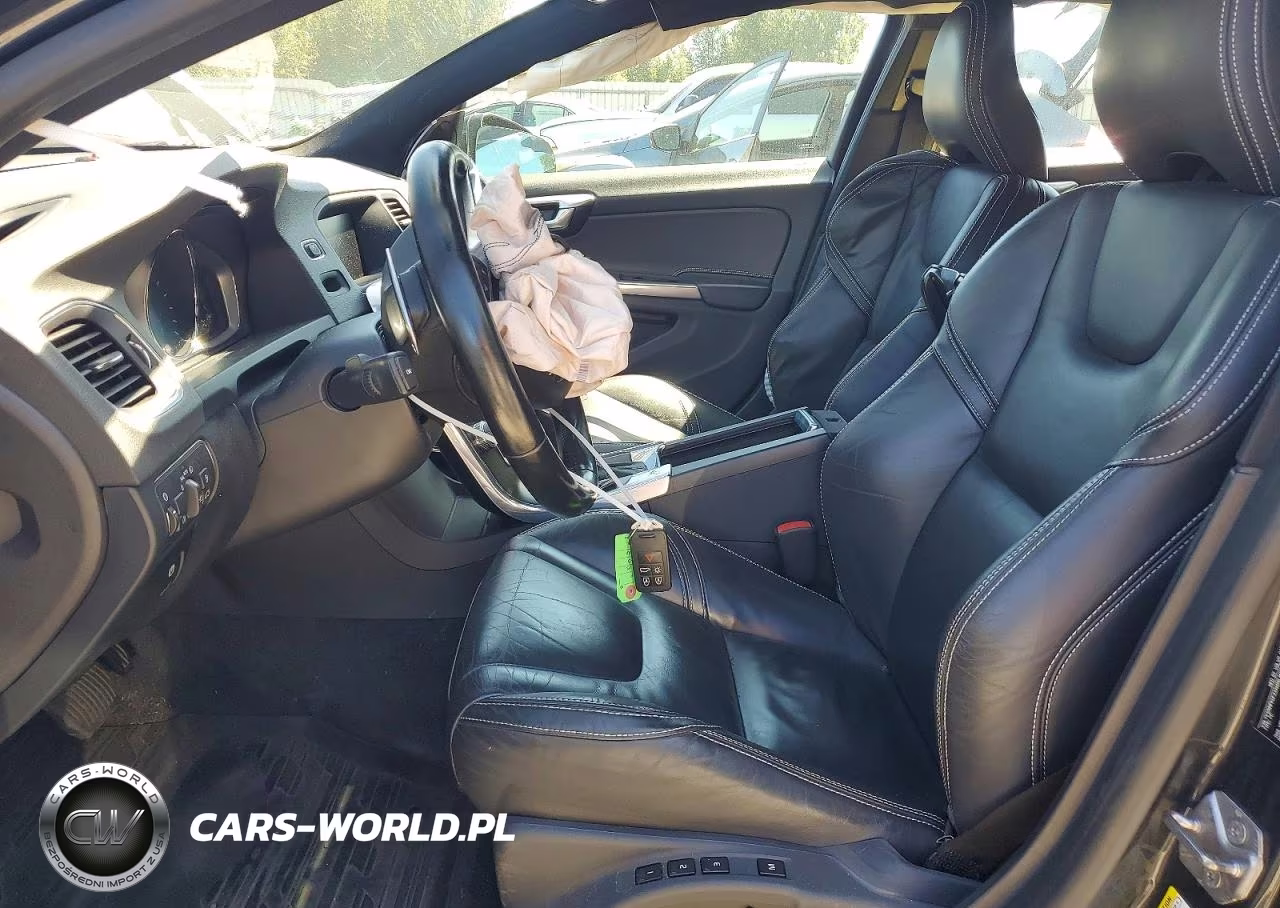 2015 Volvo S60 Premier VIN:YV126MFK0F2334656 - 7