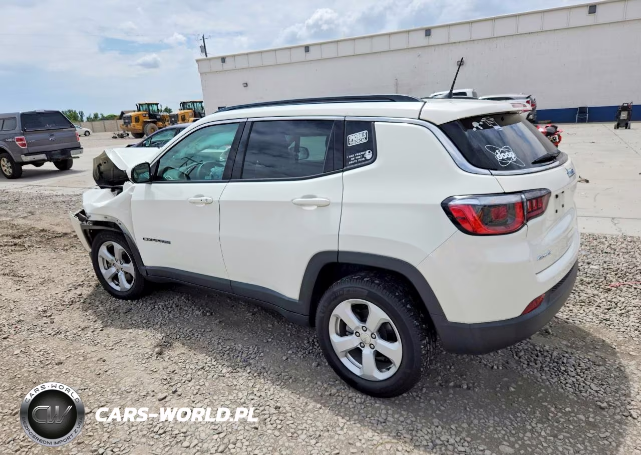 2018 Jeep Compass Latitude VIN:3C4NJDBBXJT342424 - 2
