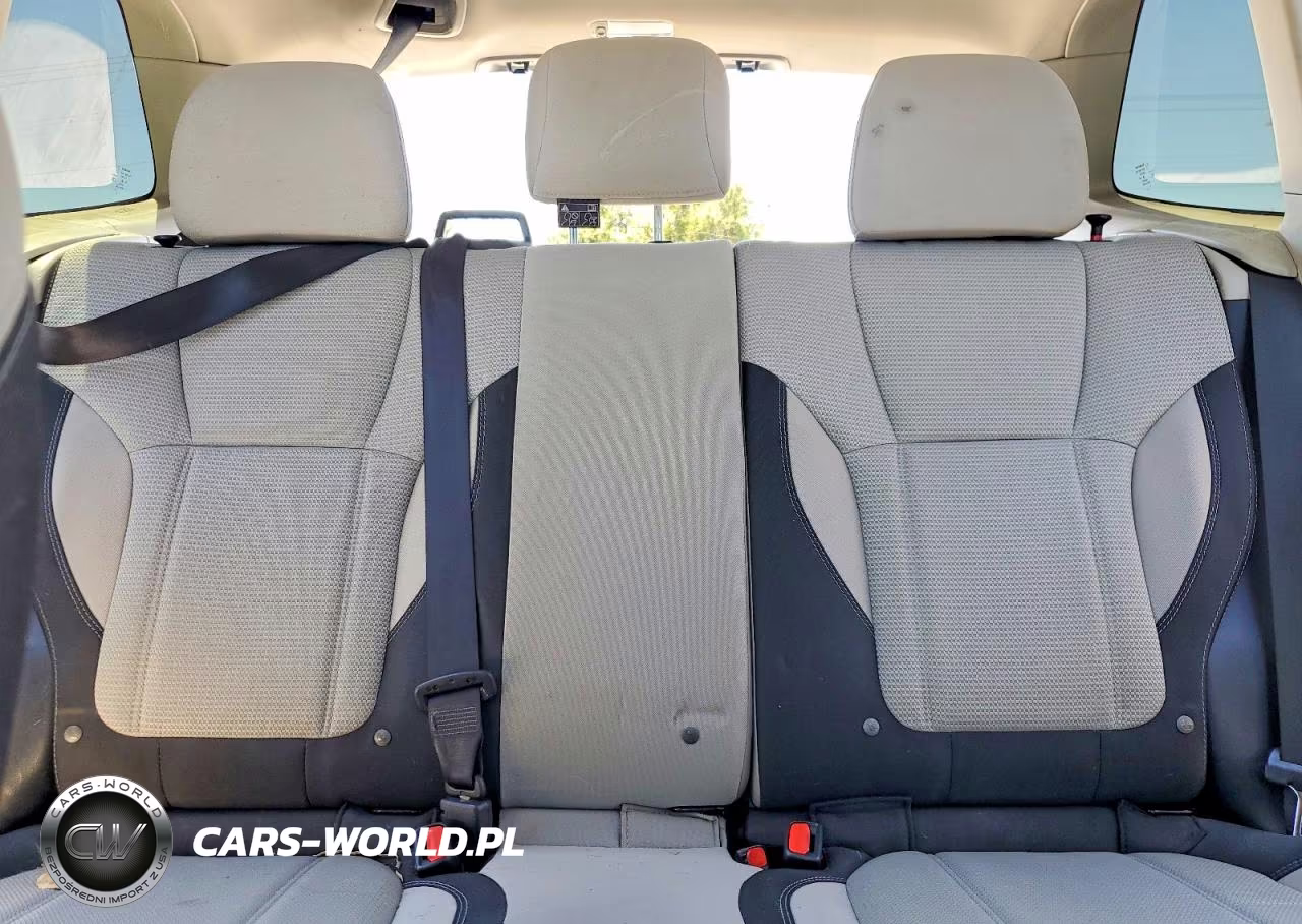 2022 Subaru Forester VIN:JF2SKACC9NH403645 - 10